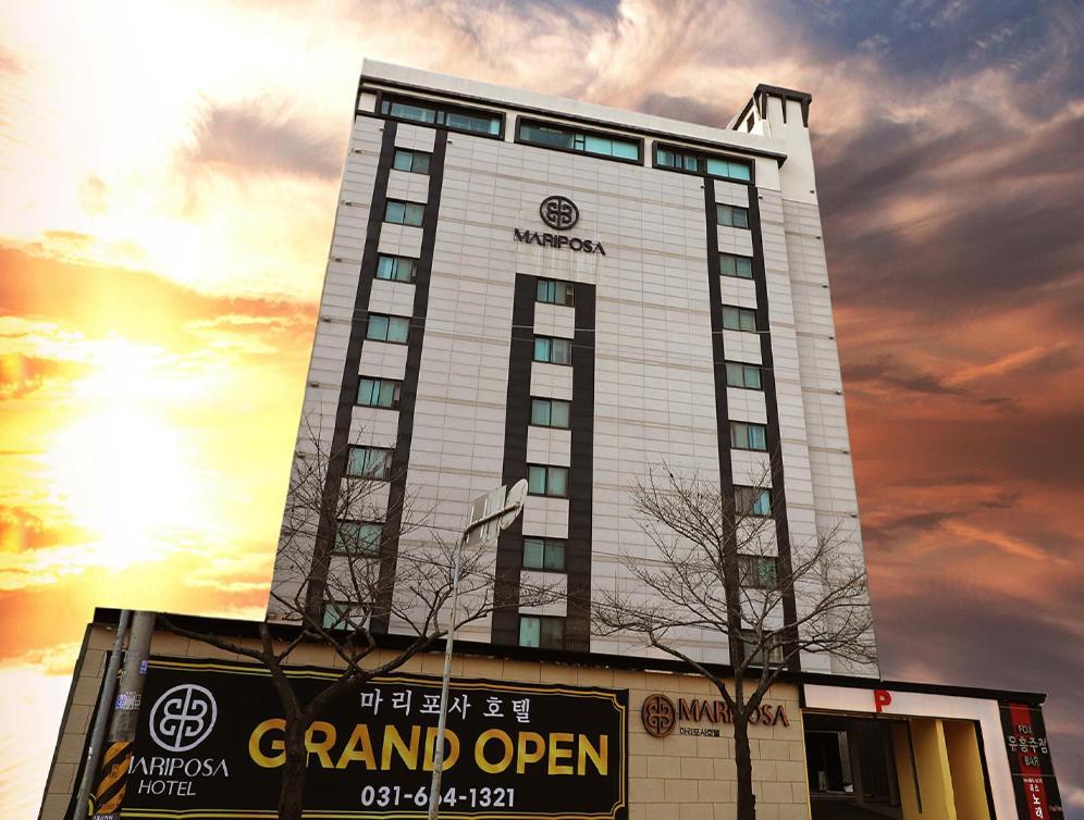 Mariposa Hotel Songtan Pyeongtaek Esterno foto