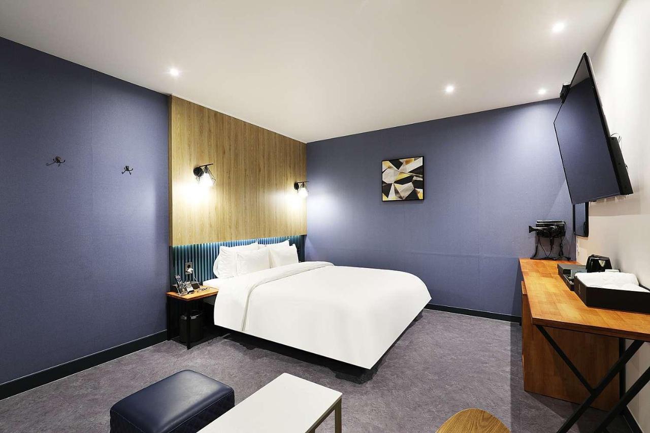 Mariposa Hotel Songtan Pyeongtaek Esterno foto