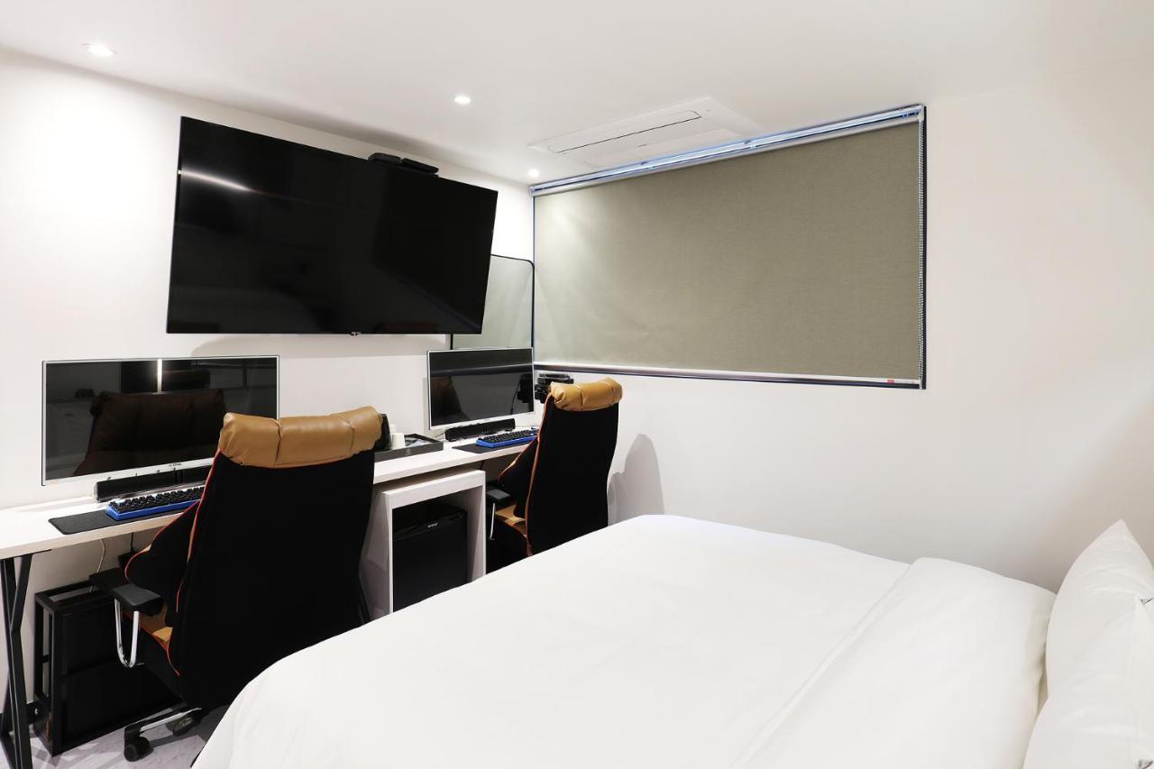 Mariposa Hotel Songtan Pyeongtaek Esterno foto